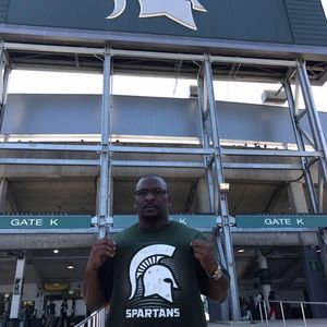 Meet your Posher, Sam